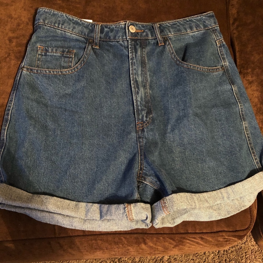 Mom Shorts